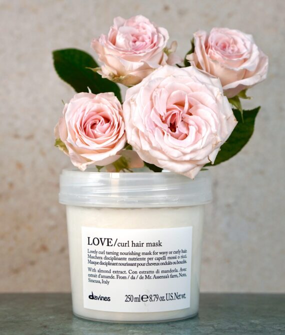 LOVE CURL Mask