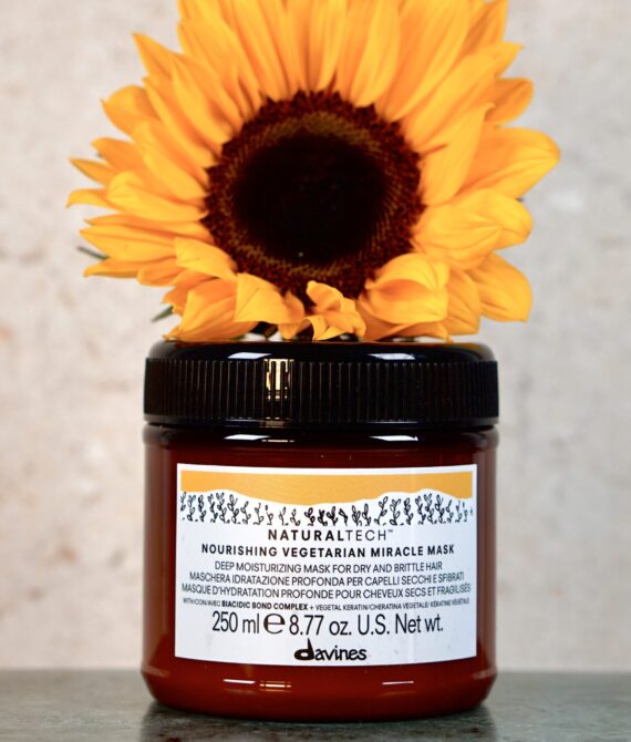 NOURISHING Vegetarian Miracle Mask